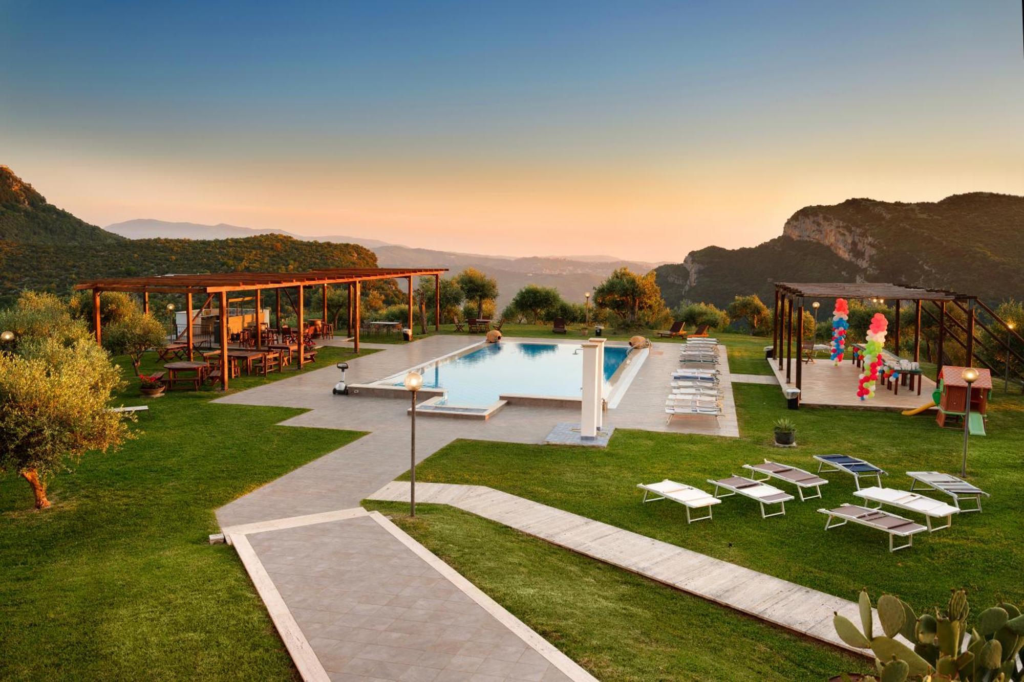 L' Aia Resort Trentinara Luaran gambar
